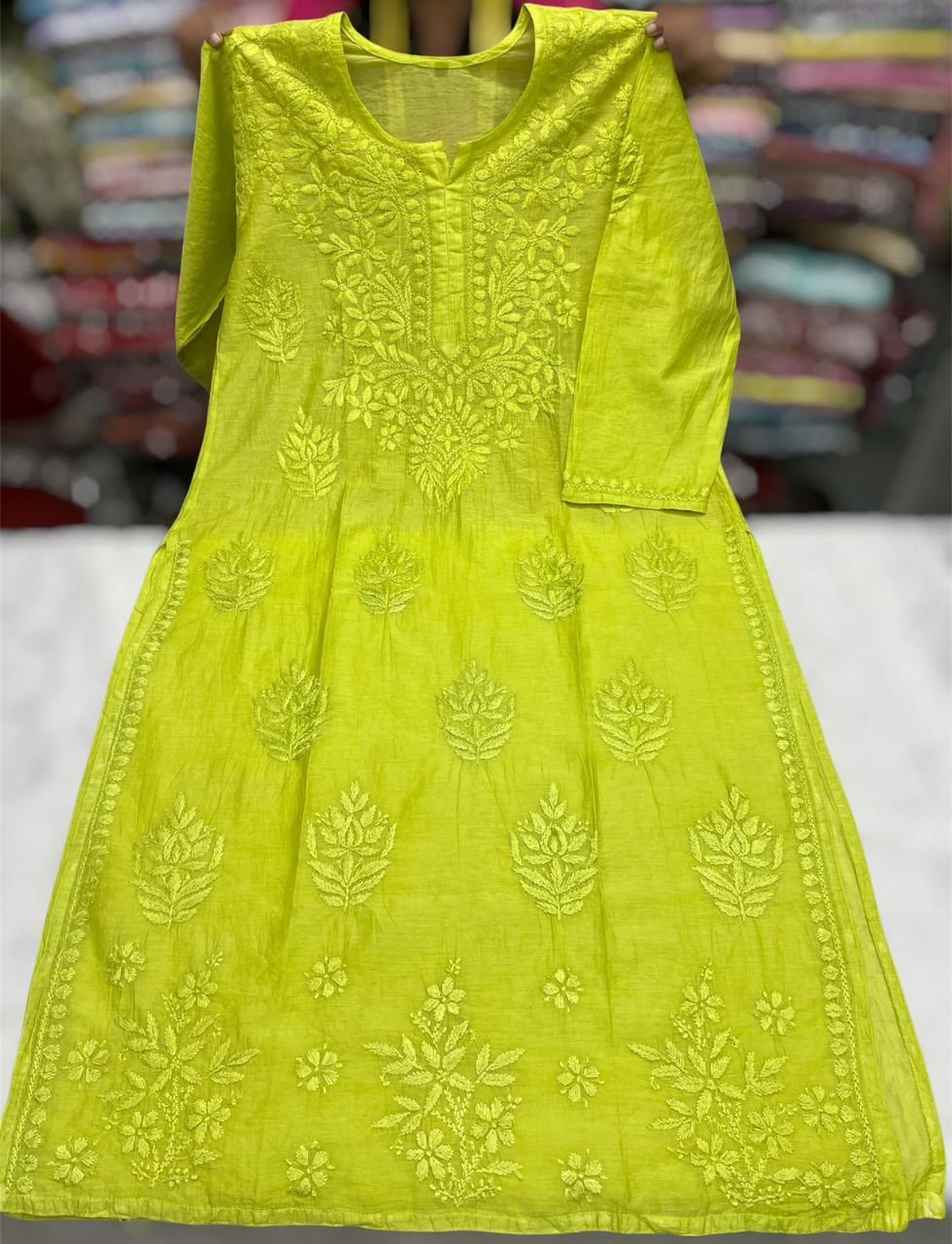 premium-chikankari-ghaspatti-kurti